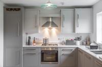 Bear and Woods - Bespoke Kitchens image 2