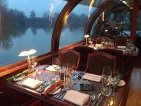 Thames Dinner Cruise image 2