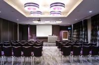 DoubleTree by Hilton London - West End image 11