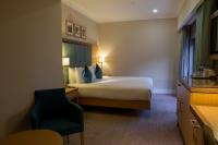 DoubleTree by Hilton London - Victoria image 8
