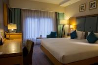 DoubleTree by Hilton London - Victoria image 9
