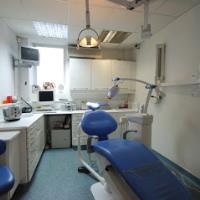 London Dental Studio image 3