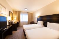 DoubleTree by Hilton London Heathrow Airport image 6