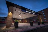 DoubleTree by Hilton Manchester Airport image 1