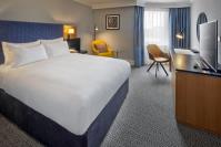 DoubleTree by Hilton Manchester Airport image 7