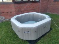 Hot tub hire wales image 3