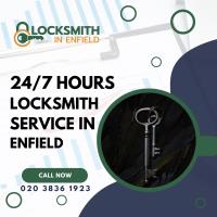 Locksmith in Enfield image 4