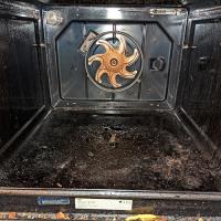 IMD Oven Cleaning image 5