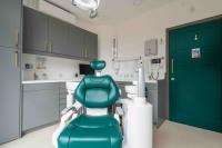 Park Royal Dental Clinic image 4