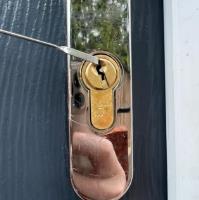 JR Locksmiths image 5