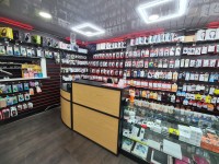 UK Mobile Phone (iRepair Guys) - Phone Repair Shop image 6