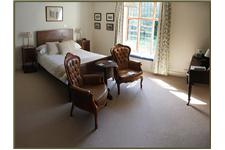Old Manor House Bed & Breakfast image 8