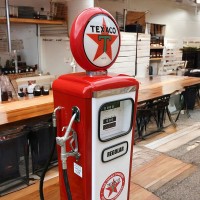 Retro Petrol Pumps image 3