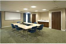 Hampton by Hilton Corby/Kettering image 5
