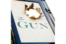 The Gun image 1