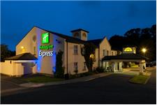 Holiday Inn Express Glenrothes image 12