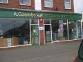 A Coombs Pet Centre image 1