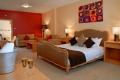 Antoinette Hotel ~ Wimbledon image 3