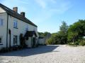 Bristol Airport Accommodation & FREE Airport Parking - Lower Stock Farm B&B image 3