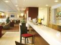 Days Hotel Luton image 10