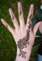 Henna Designs logo