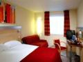 Holiday Inn Express Cambridge image 7