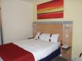 Holiday Inn Express Edinburgh Royal Mile image 3