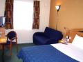 Holiday Inn Express Hotel London-Luton Airport image 10