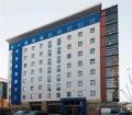 Holiday Inn Express Hotel Slough image 4