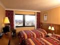 Holiday Inn Hotel Edinburgh-North image 10
