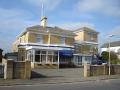 Hotel Sandown | Sandhill image 3