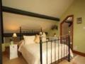 Ivythwaite Lodge Bed and Breakfast image 9