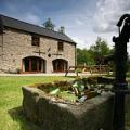 Peak District Holiday Cottages, Rowdale, Derbyshire image 2