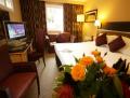 Ramada Tunbridge Wells image 3