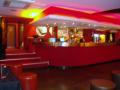 Red Bar and Lounge image 4