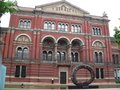 Victoria & Albert Museum image 2
