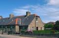 Taigh-togalach self-catering holiday cottage image 1