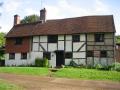 Lockhurst Hatch Farm Bed & Breakfast image 1