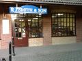 RJ Smith & Son logo