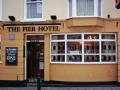 Pier Hotel logo