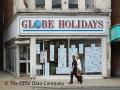 Globe Holidays image 1