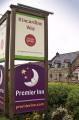 Premier Inn Falkirk North image 7