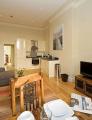 59 LONGRIDGE ROAD APARTMENTS- London Serviced Apartments image 1