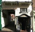 The White Horse & Griffin image 2