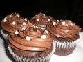 Cupcakes To Your Door / Gill Keeble logo