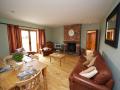 Elms Farm Holiday Cottages Lincolnshire Self Catering Accommodation image 4