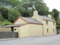 Roadside Cottage image 1