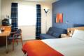 Holiday Inn Express Hotel Wandsworth-Battersea image 3